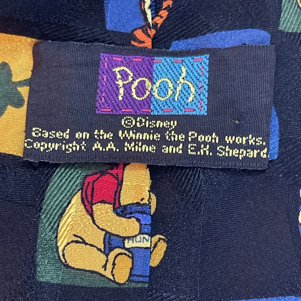 VINTAGE DISNEY Neck Tie WINNIE THE POOH & Tigger‎ Too Black Honey, Dad, Gift Fun